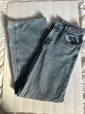 H&M Men's Light Blue Straight-Leg Jeans